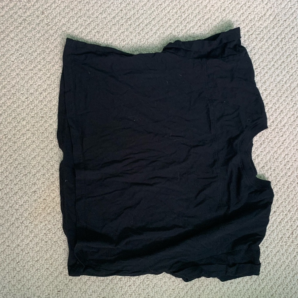 Short sleeve crop top